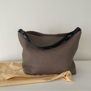 LOUIS VUITTON Monogram Lambskin Antheia Hobo Bag Taupe